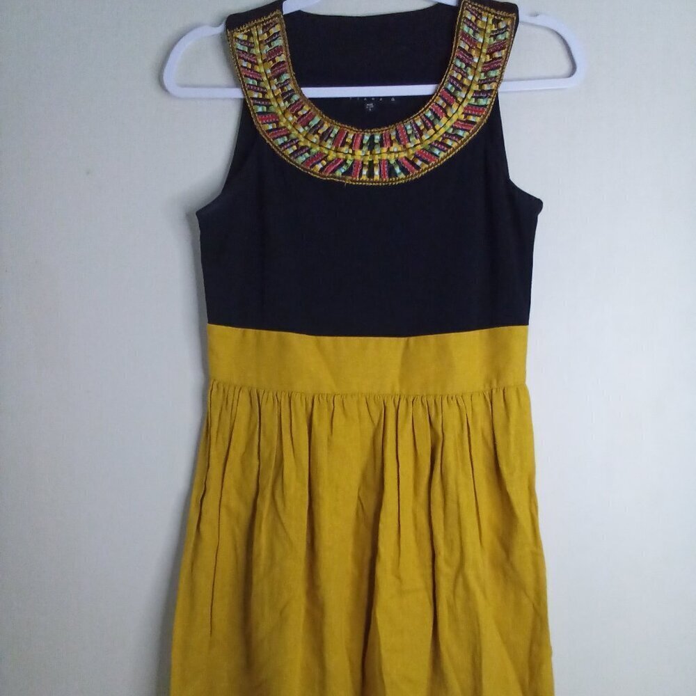 Tiana B Dress Women 4 Sleeveless Accent Collar Gold Black